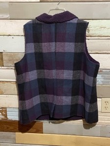 lot 53 image: Vest Denim & Company Womens 1X