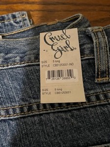lot 79 image: Cruel Girl Georgia Slim Jeans Size 5