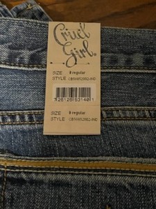 lot 93 image: Cruel Girl Kelsey Reg Jeans Size 9