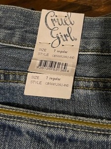 lot 96 image: Cruel Girl Kelsey Relaxed Reg Jeans Size 7