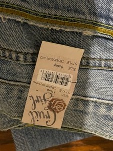 lot 102 image: Cruel Girl Kelsey Slim Long Jeans Size 9