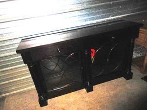 GORGEOUS HICKORY CHAIR CO. CONSOLE OR ACCENT CABINET