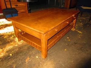 BEEFY, SOLID WOOD COFFEE TABLE WITH SHELF AND DRAWERS