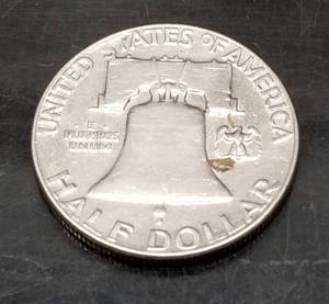 lot 37 image: 1961 FRANKLIN HALF DOLLAR