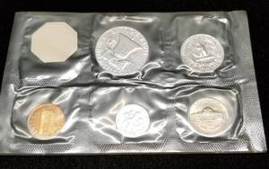 lot 32-A image: 1961 US PROOF SET IN ORIGINAL PACKAGING