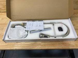 lot 13 image: Pull Down Sprayer Single Handle Kitchen Sink Faucet RB9608