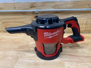lot 16 image: MILWAUKEE M18 18-Volt Lithium-Ion Cordless Compact Vacuum (Tool-Only)