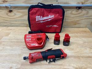 lot 33 image: MILWAUKEE M12 FUEL 12-Volt Lithium-Ion Brushless Cordless 14 in. Straight Die Grinder Kit with Charger and Two 1.5 Ah Batteries