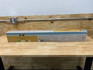 lot 93 image: HAMPTON BAY 3-Light LED Linear Track Retro Kit