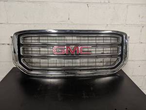 lot 146 image: 2015-2016 GMC Yukon Takeoff Grill - Part No. 16-003