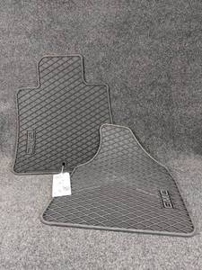 lot 699 image: 2007-2017 GMC Acadia Genuine GM Front Rubber Floor Mats - Part No. 22890387