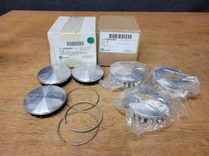 lot 484 image: GM Polished Rim Center Caps - Includes (3) Part No. 12499421 and (3) 19301597