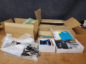 lot 349 image: NOS - Genuine GM Wireless Park Assist Camera Kit - Part No. 19367546 - Fits GMC Sierra 1500 - Possible Others