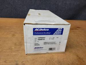 lot 604 image: Remanufactured ACDelco Hydraulic Power Brake Booster - Part No. 19286747 - Fits 1997 to 2000 GM 150025003500 Trucks and Suburban