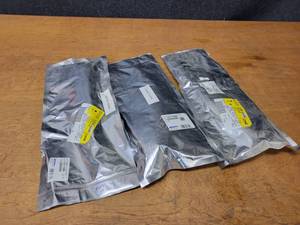 lot 620 image: NOS - Genuine GM AC Receiver Driers (3) - Part No. 22996648