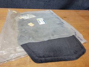lot 651 image: NOS - Genuine Ford Floor Mat Set - Part No. BE8Z-5413300-BC