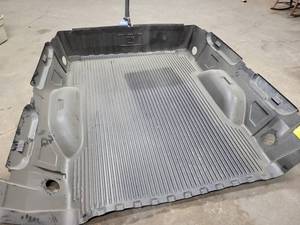 lot 333 image: NOS - Genuine GM 2007 to 2014 Chevrolet Silverado 15002500 and GMC Sierra 15002500 Bed Liner and Tailgate Liner - Part No. 19203026 and 17802217 - NO SHIPPING