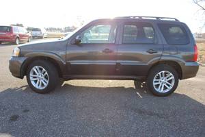 2006 Mazda Tribute s