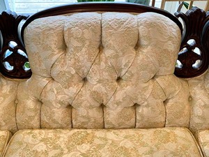 lot 122 image: Victorian Style Vintage Sofa by Ray Potter Showcase