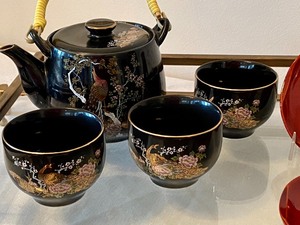 lot 117 image: Japanese Tea Set, Decorative Tray and Coasters
