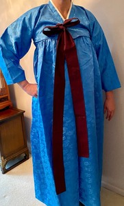 lot 54 image: Beautiful Blue Traditional Womens Korean Attire