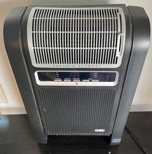 lot 125 image: Lasko Heater