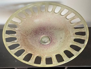 lot 129 image: Fancy Pedestal Dish