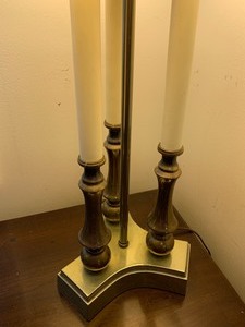 lot 182 image: Vintage Table Lamp