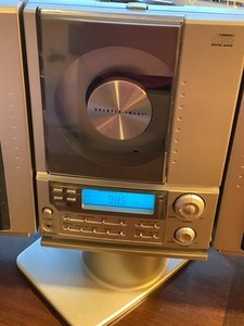 lot 184 image: Sharper Image Radio and CD Player