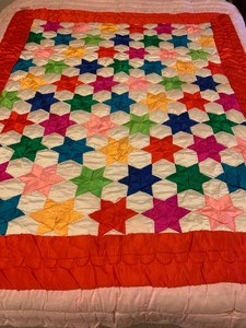 lot 186 image: Beautiful Silk Star Themed Quilt