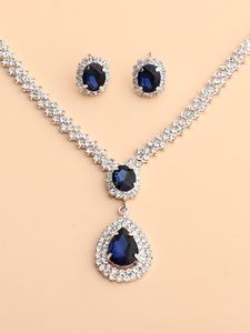 Rhinestone Decor Necklace & Earrings