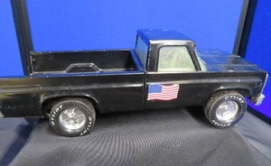 lot 24 image: VINTAGE METAL NYLINT 1980S PICK UP TRUCK