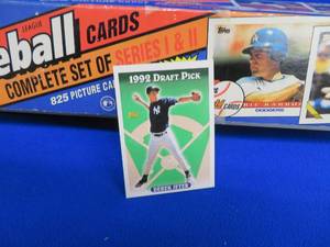 lot 113 image: COMPLETE SET 1993 TOPPS BASEBALL CARDS SERIES 1 & 2 DRAFT PICK #92 JETER