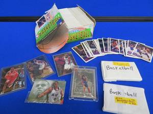 lot 136 image: BOX OF FLEER 93-94 BASKETBALL PLUS