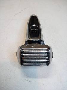 lot 107 image: Panasonic - Arc5 Automatic CleaningCharging WetDry Electric Shaver - Silver