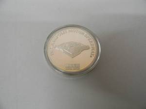 lot 43 image: INDIANAPOLIS MOTOR SPEEDWAY 1 TROY OUNCE .999 PURE SILVER COLLECTOR COIN - LIMITED EDITION SAP UNITED STATES GRAND PRIX - FANTASTIC PIECE - SEE PICTURES