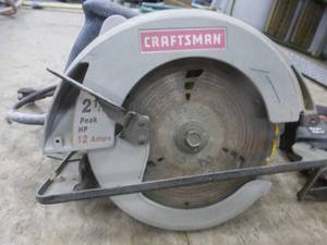 lot 13 image: Craftsmen Circular Saw & B&D Jig Saw