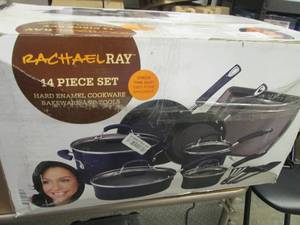 lot 12 image: Rachael Ray Kitchen in a Box 14-Pc....
