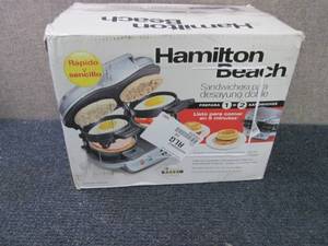 lot 47 image: Hamilton Beach Dual Breakfast Sandw...
