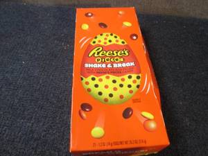 lot 159 image: Box of 21 - 1.2 oz Reeses Pieces S...