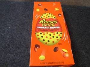 lot 160 image: Box of 21 - 1.2 oz Reeses Pieces S...