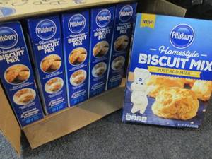 lot 173 image: Case of 6- 32 oz Boxes Pillsbury Ho...