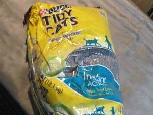 lot 244 image: Tidy Cat Non-Clumping Litter...