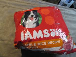 lot 259 image: Iams Dog Food...