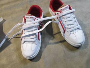 lot 288 image: Skechers Los Angelos Ladies Size 6 ...