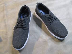 lot 302 image: Island Surf Fom Zion Shoes Mens Sh...