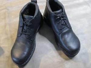 lot 311 image: Carolina Opanka Aluminum-Toe Chukka...