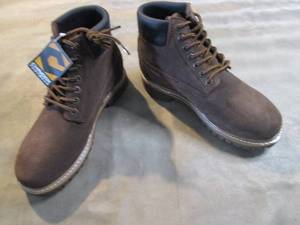 lot 317 image: Chinook Worker Boots Mens Size 8 N...