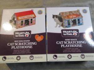 lot 323 image: 2 Heart to Tail Catscratching PlayH...