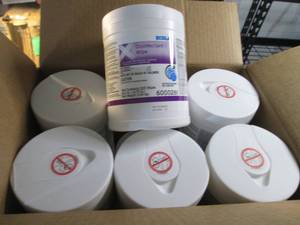 lot 396 image: Case of 12 - 220ct Canisters Ecolab...